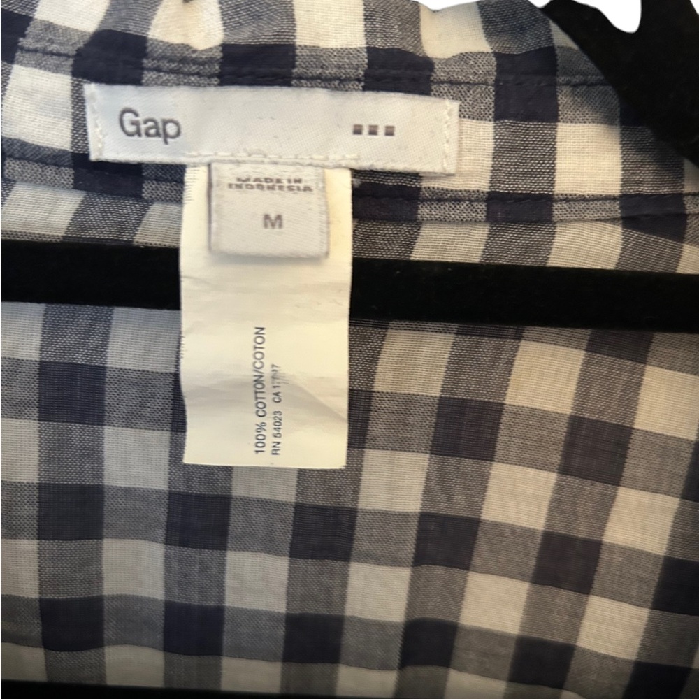 Gap Blue Plaid Button Down Shirt Size Medium - image 4